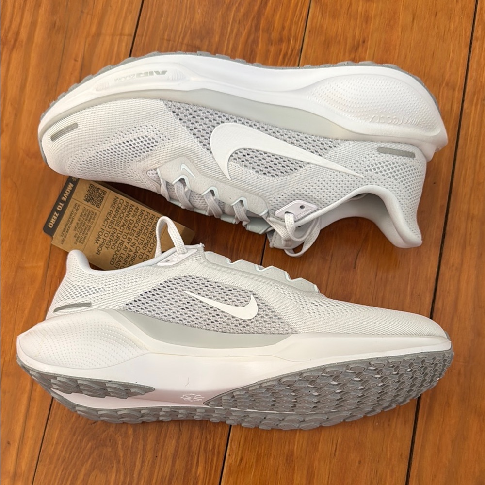 Nike Pegasus 41 NEW White and blue sz 8